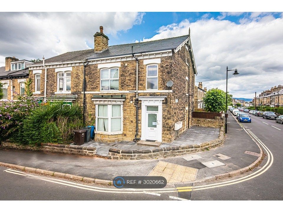 Property photo 1 of 2