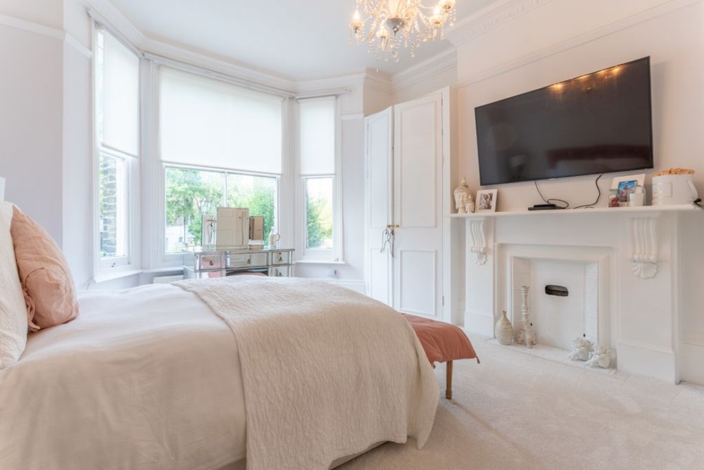 Property photo 3 of 14 Thumbnail_Img_7685