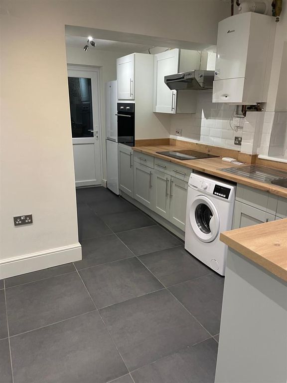 Property photo 2 of 14 82444.Jpg