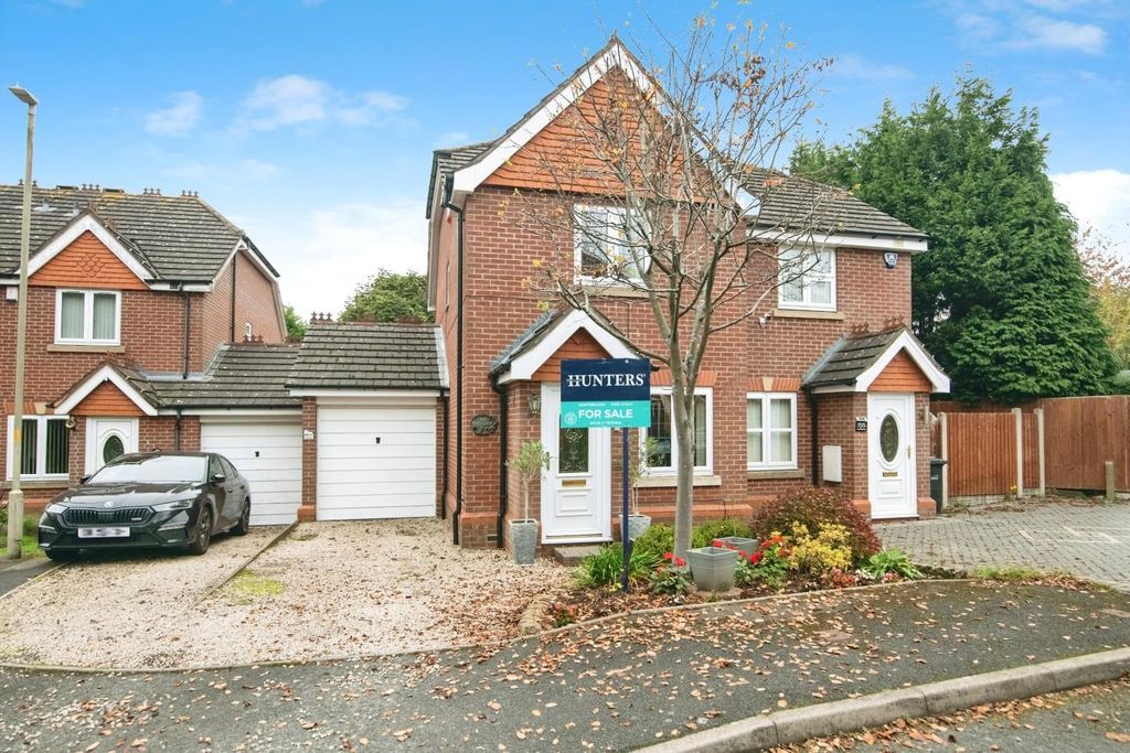 Property photo 1 of 17 Ridgeway-23.Jpg