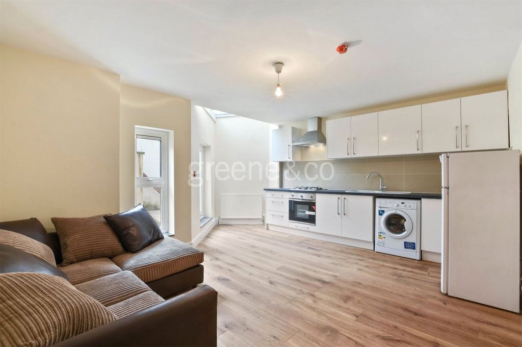 Property photo 1 of 7 Crl170098_01