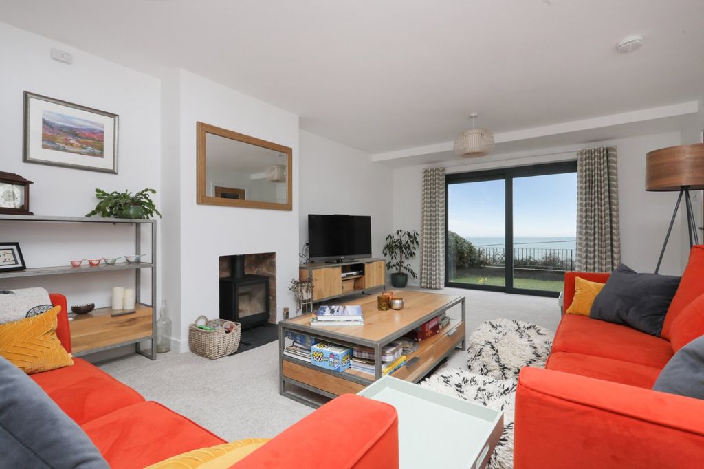 Property photo 2 of 18 Picture 2