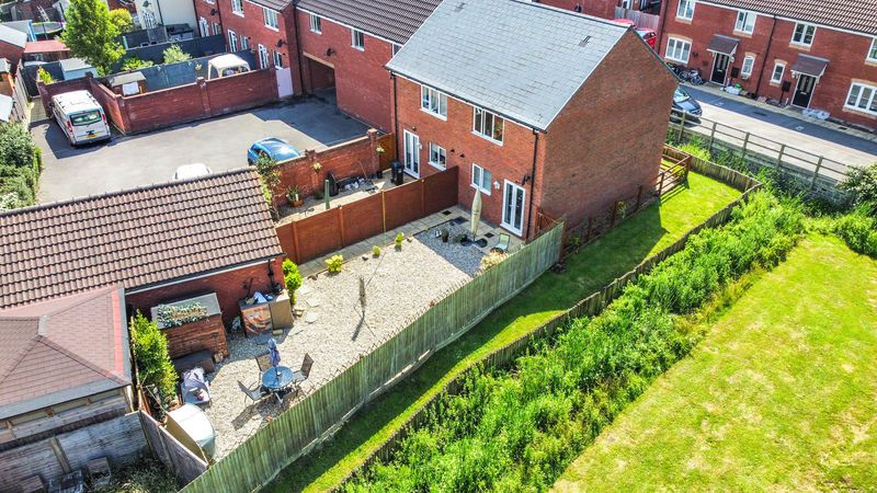 Property photo 2 of 23 Photo 19