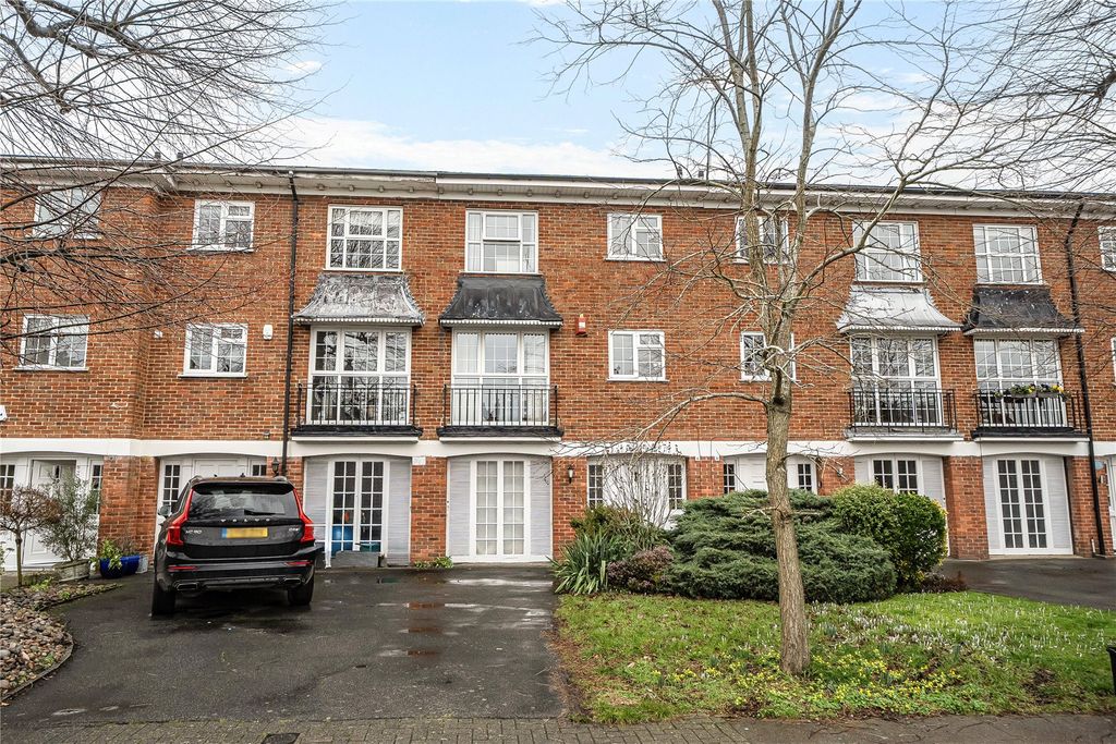 Property photo 1 of 21 Picture No. 01