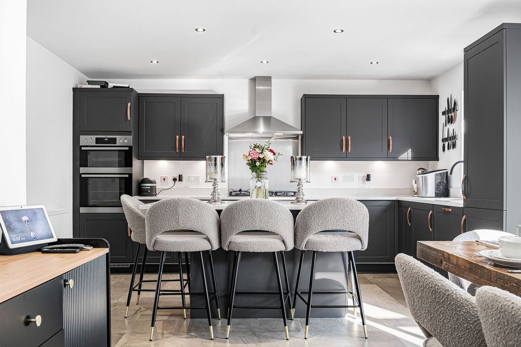 Additional image 16 of 5 bed detached house for saleFurrow Corner, Didcot OX11