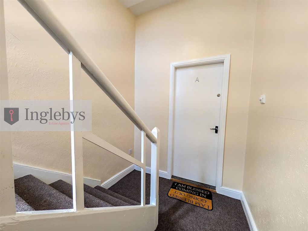 Property photo 3 of 24