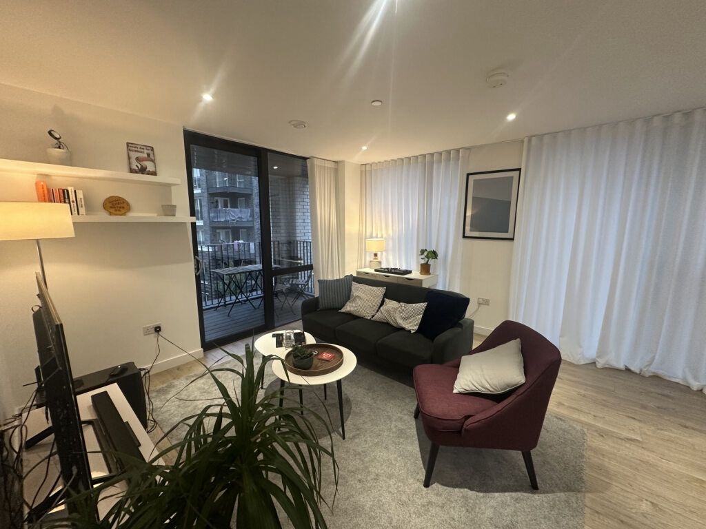 Property photo 3 of 15 Photo 3