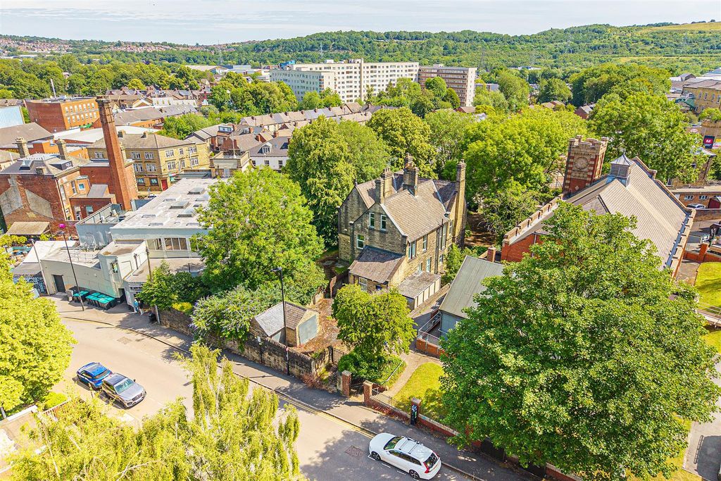 Property photo 3 of 29 Aerial