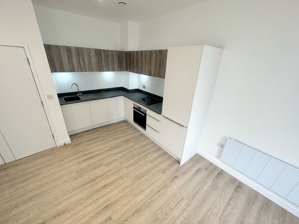 Property photo 2 of 6