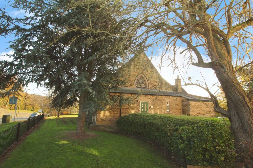 Property photo 1 of 26 External