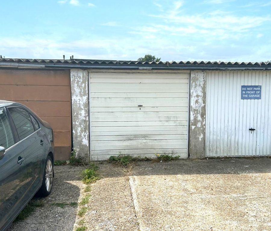 Property photo 1 of 1