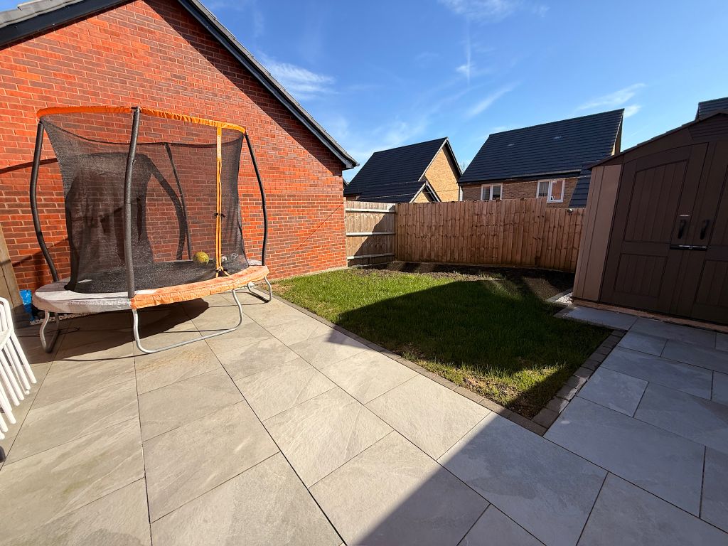 Property photo 3 of 16