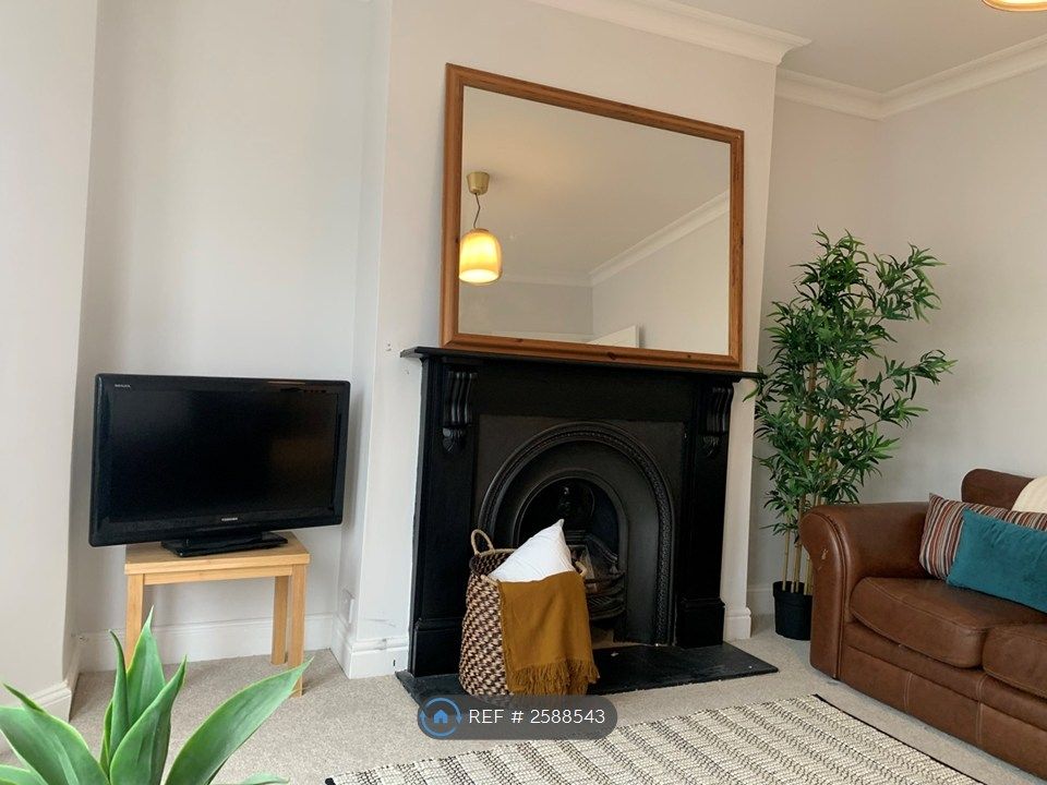 Property photo 3 of 19 Living Room Fireplace