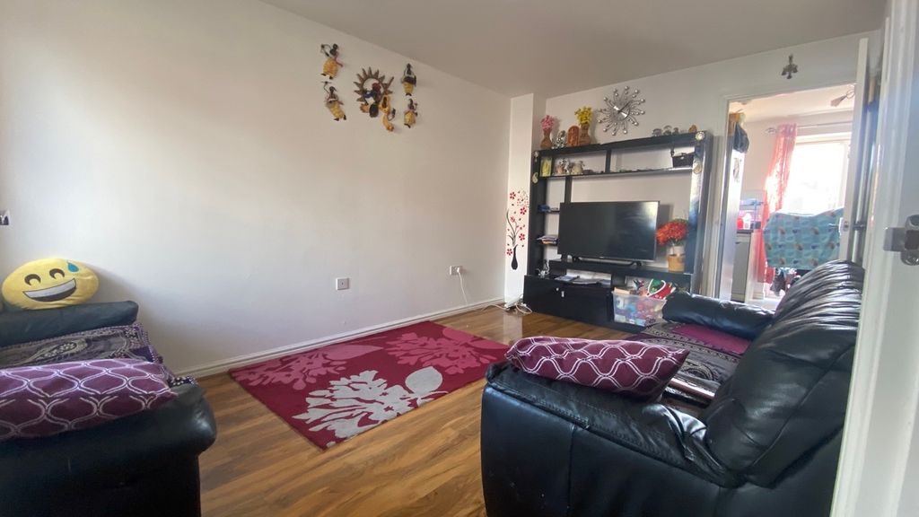 Property photo 2 of 50