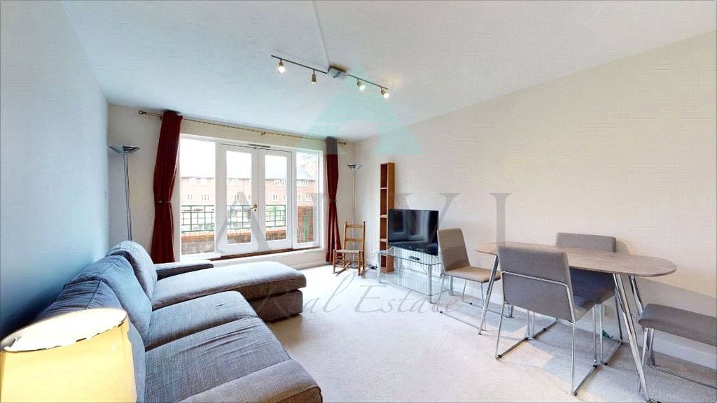 Property photo 1 of 25 Picture No. 03