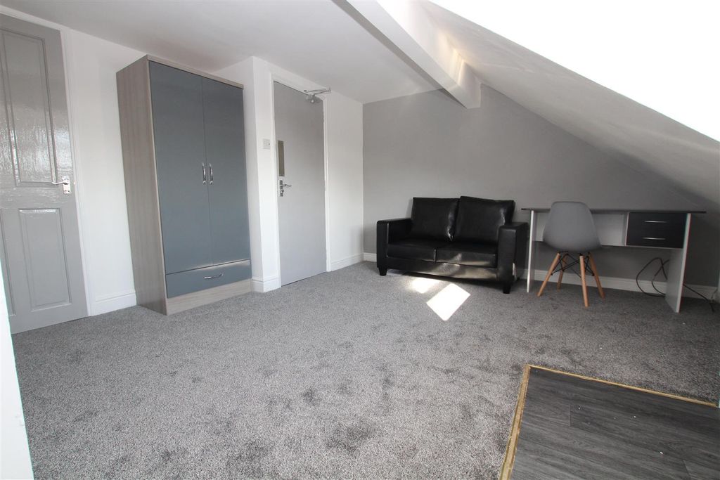 Property photo 1 of 9 Tf.Jpg