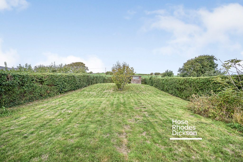 Property photo 2 of 56 Pbox-Img.Jpg