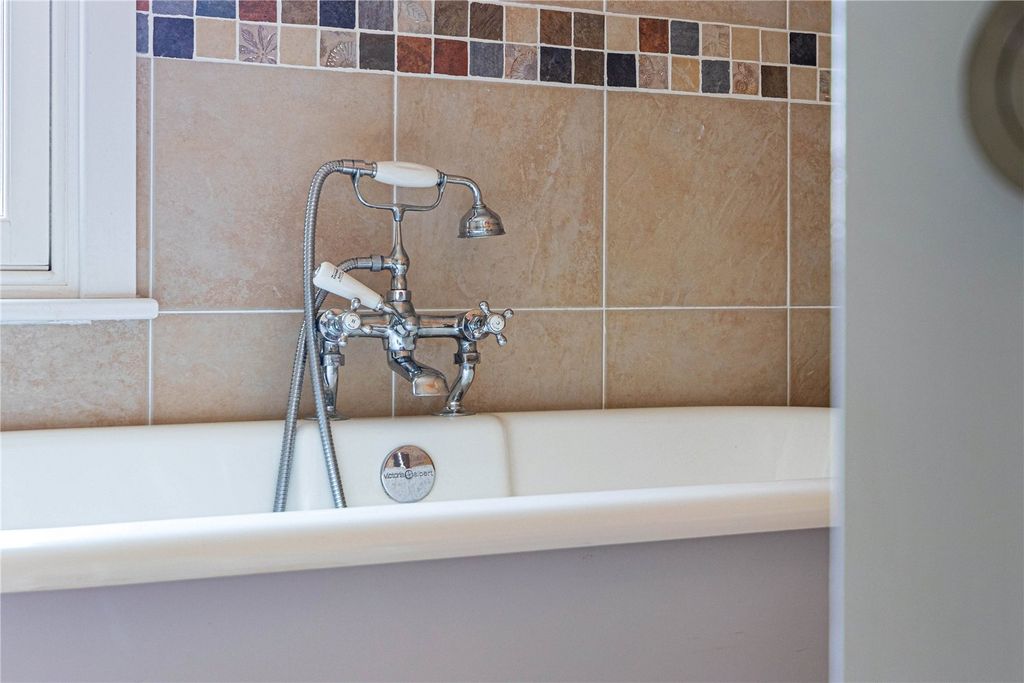 Additional image 22 of 4 bed terraced house to rentThe Old Bakery, Grange Road, Letchmore Heath WD25