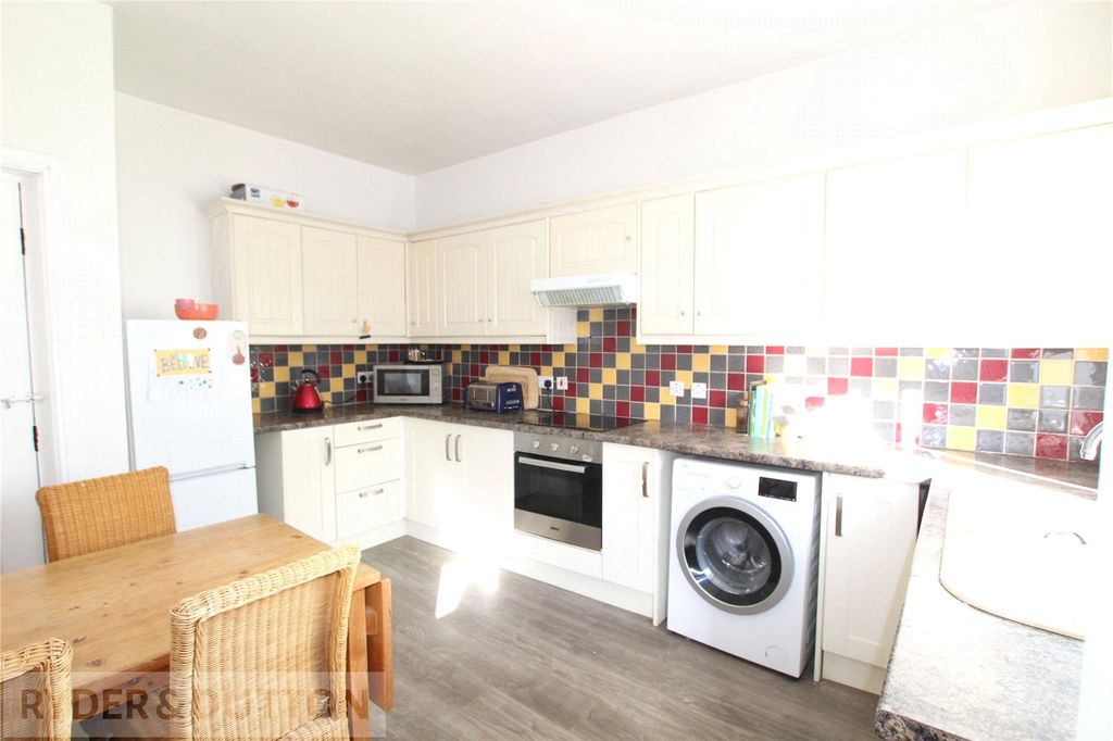 Property photo 2 of 14 Kitchen Diner