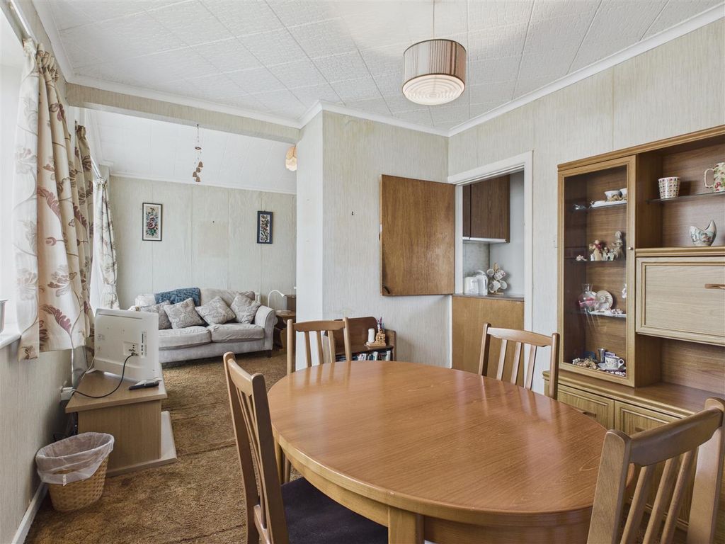 Property photo 3 of 15 Living Room/Dining Room