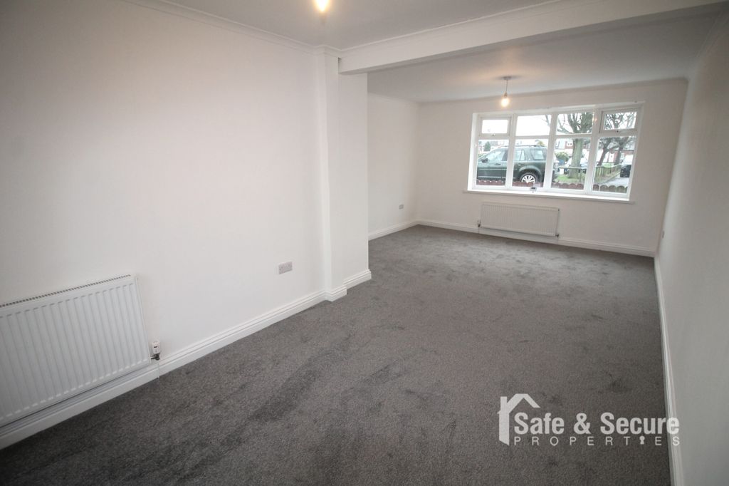 Property photo 3 of 12 Living Room (2)