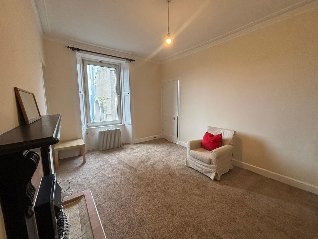Property photo 3 of 10 Picture No. 07