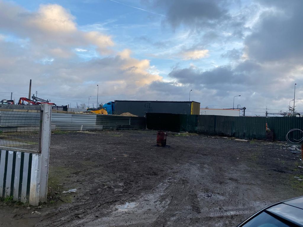 Property photo 3 of 3