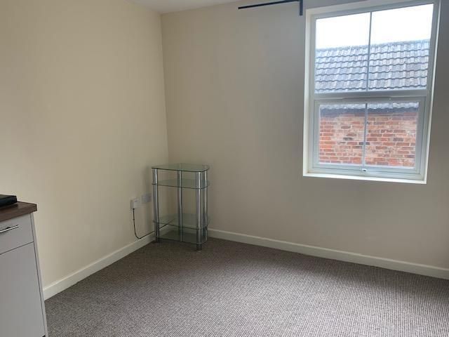 Property photo 3 of 4 Living Room