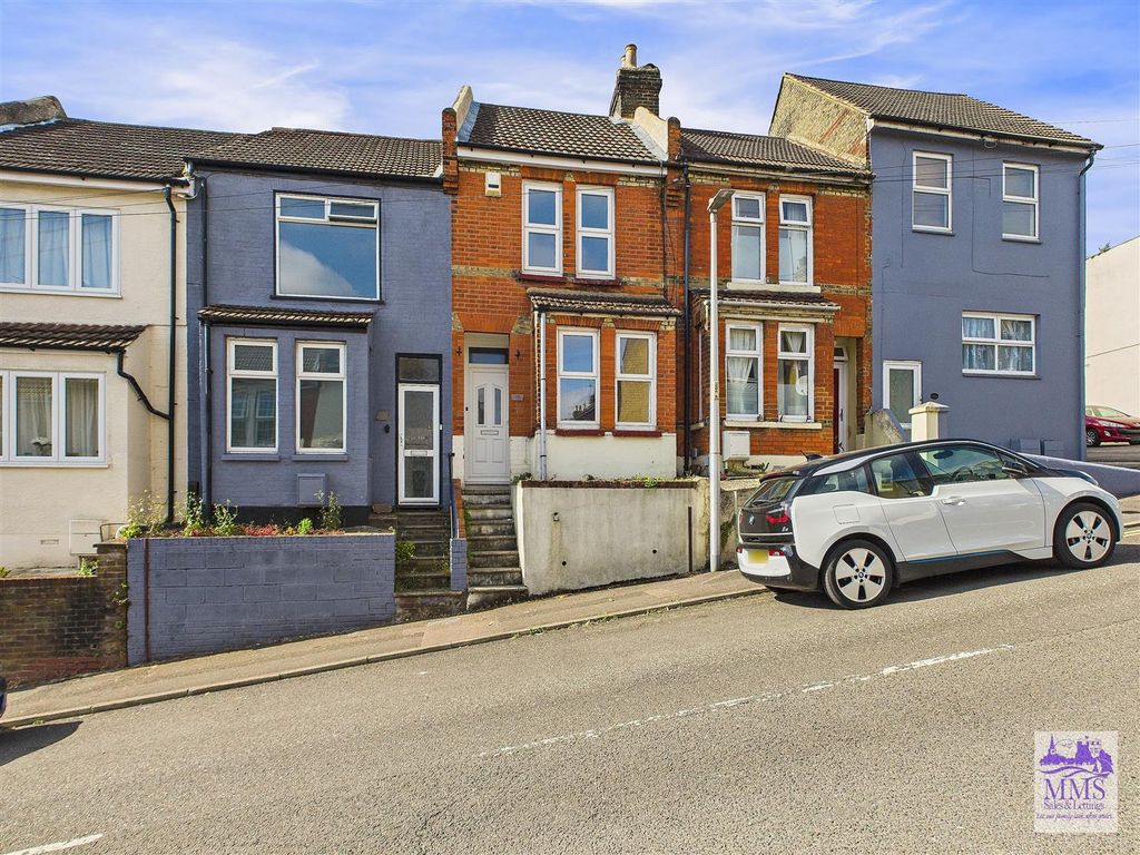 Property photo 1 of 15 Cam04098G0-Pr0056-Still013.Jpg