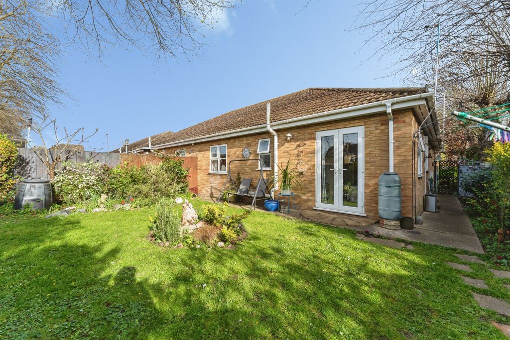 Property photo 3 of 16