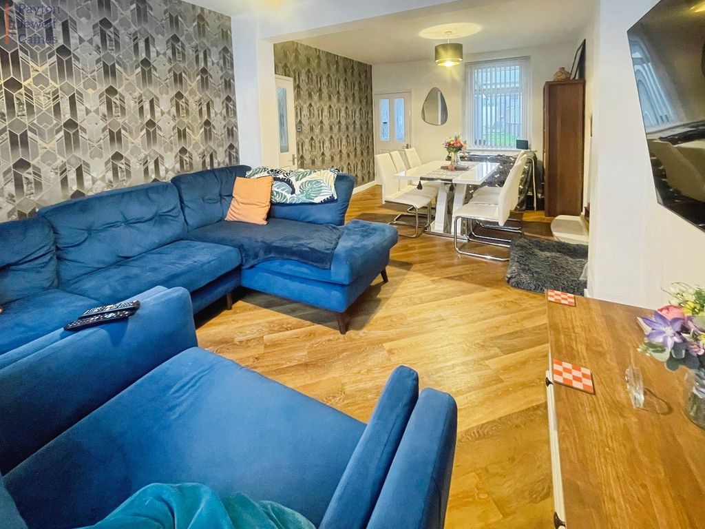 Property photo 2 of 13 Not Specified