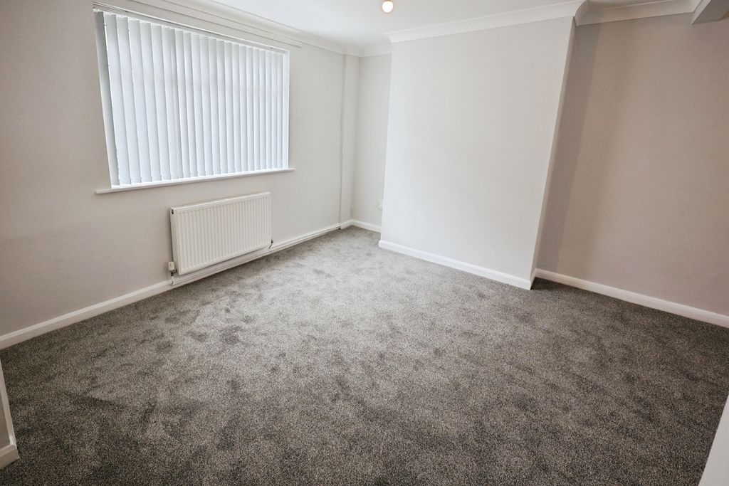 Property photo 2 of 9 Pbox-Img.Jpg