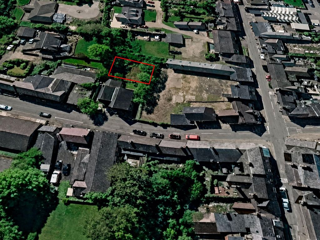 Property photo 1 of 4