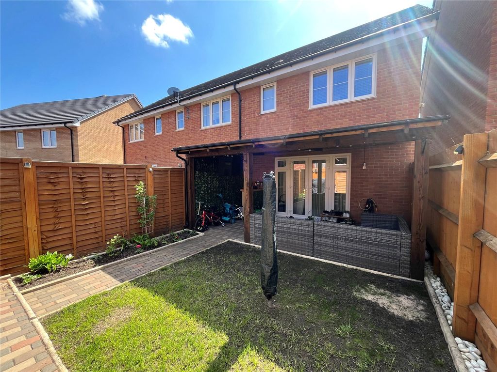 Property photo 2 of 20 Picture No. 22