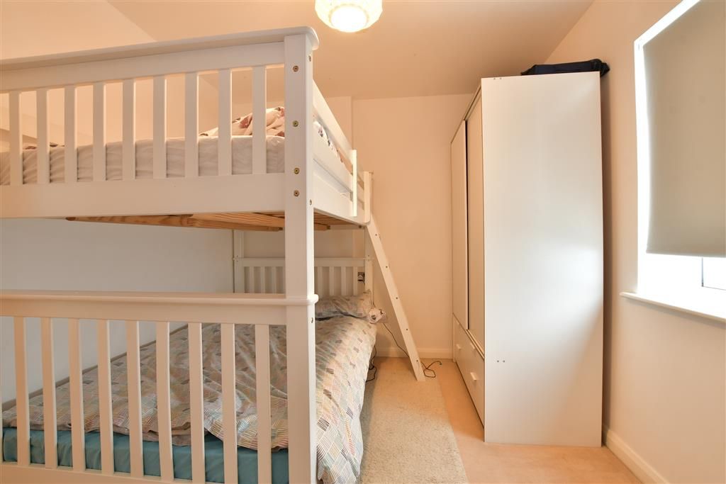 Property photo 1 of 15 Bedroom 2