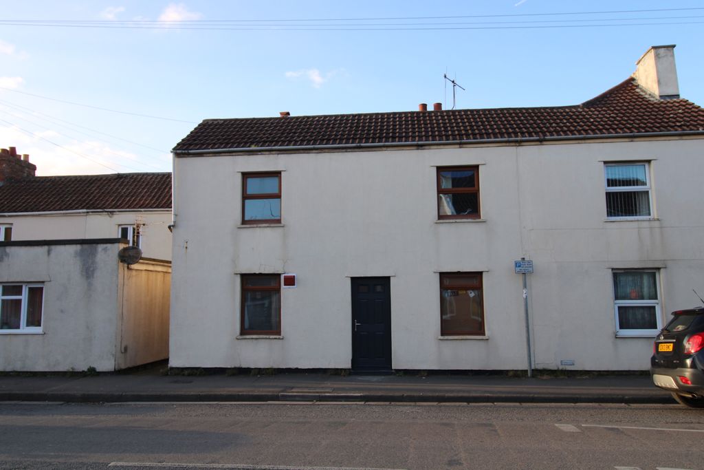 Property photo 1 of 8