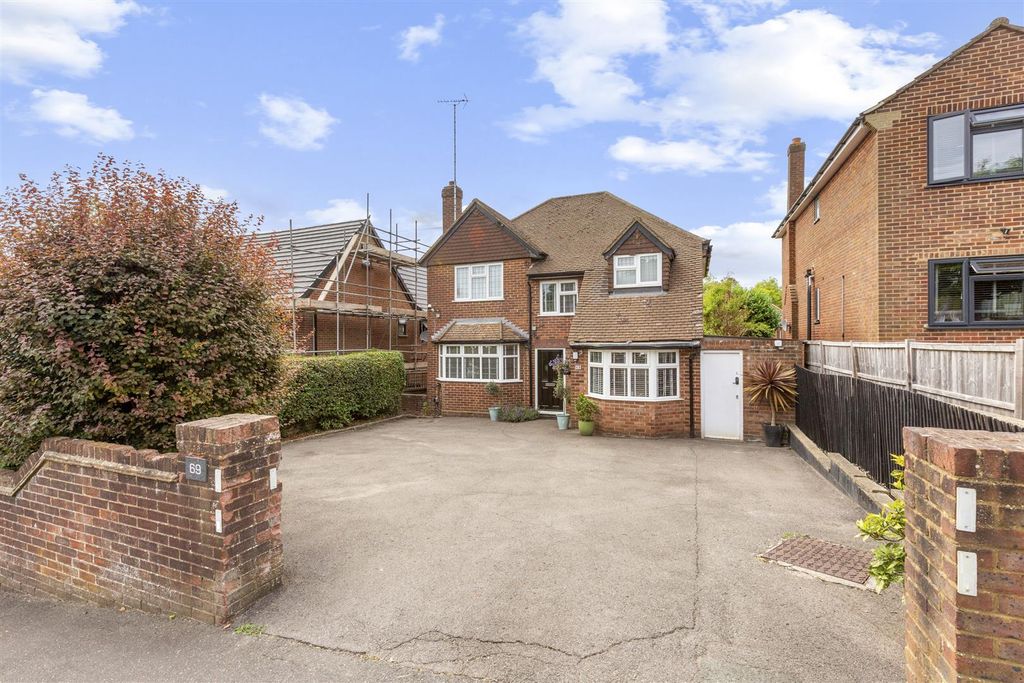 Property photo 1 of 15 Hamilton Rd-15.Jpg