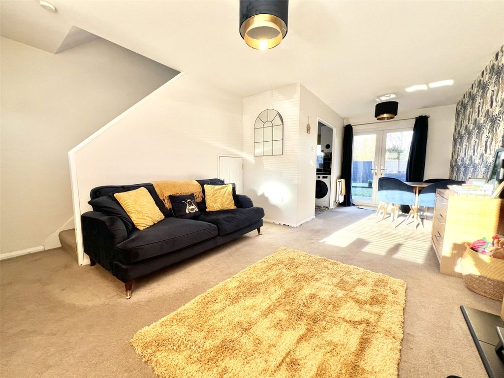 Property photo 3 of 21 Picture No. 06