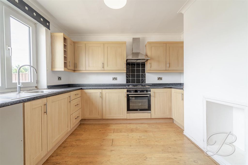 Property photo 3 of 22 Ccltd-2.Jpg