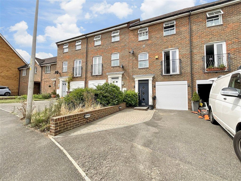 Property photo 1 of 1 Front