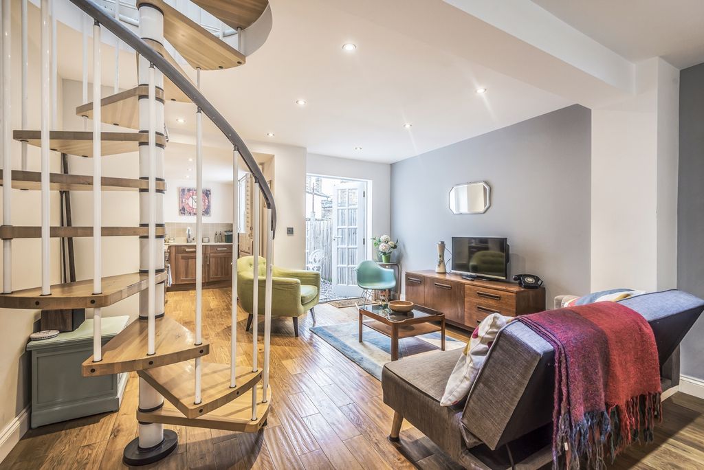 Property photo 3 of 16 664813 (11)
