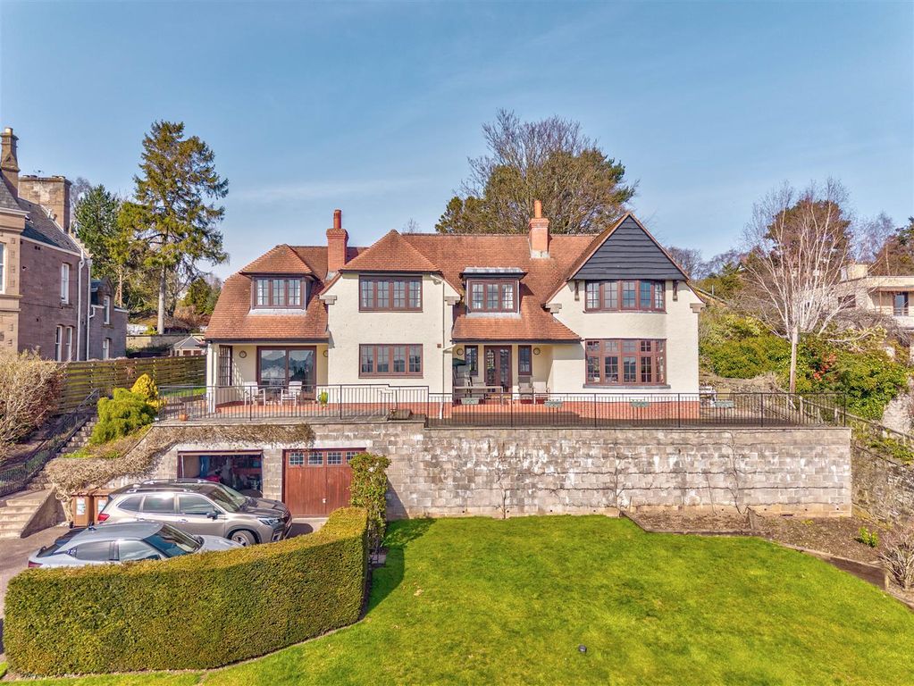 Property photo 1 of 82 1A Glamis Road New Externals-3.Jpg