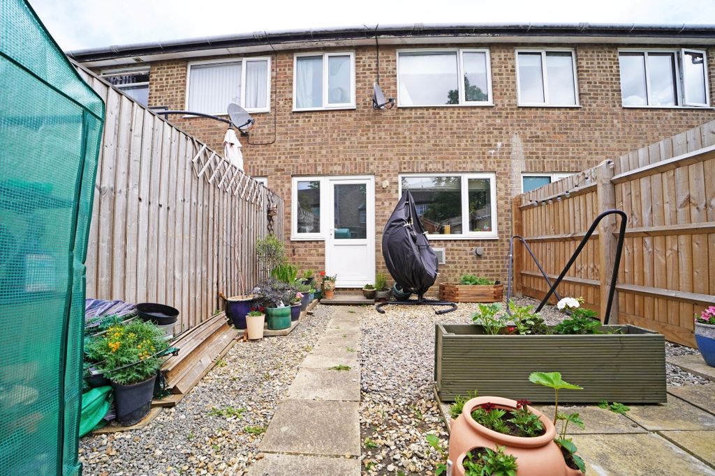 Property photo 2 of 4