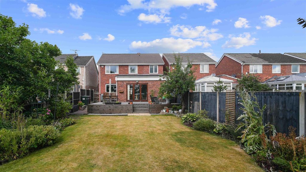 Property photo 2 of 29 38Romanrd-44.Jpg