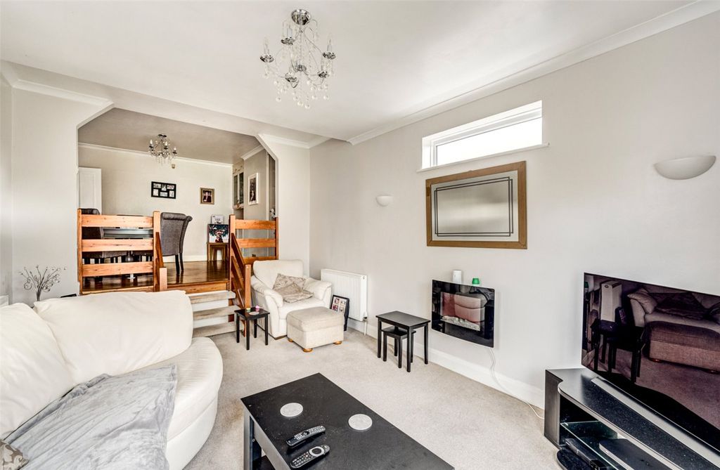 Property photo 3 of 21 Picture No. 21