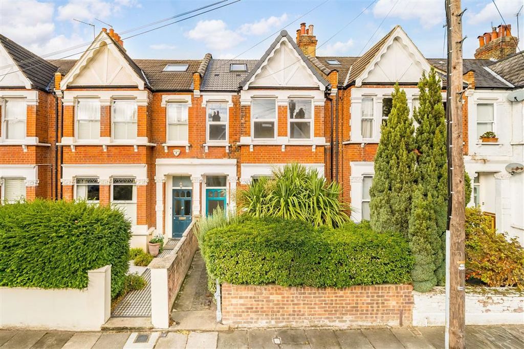 Property photo 1 of 6