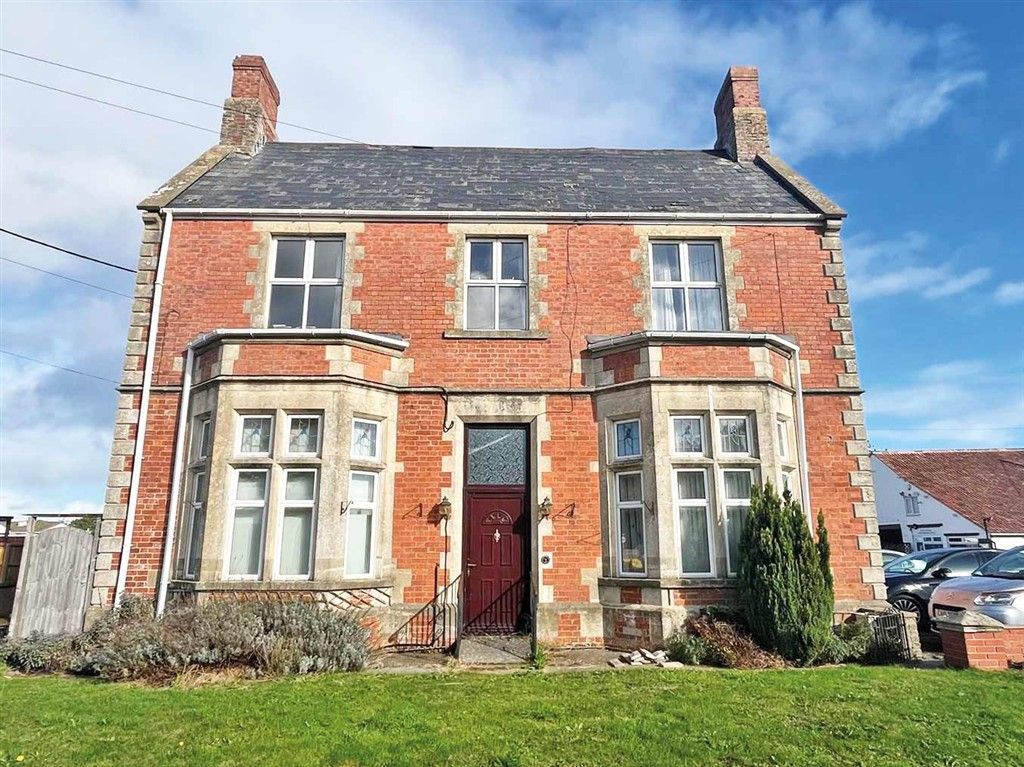 Property photo 1 of 3