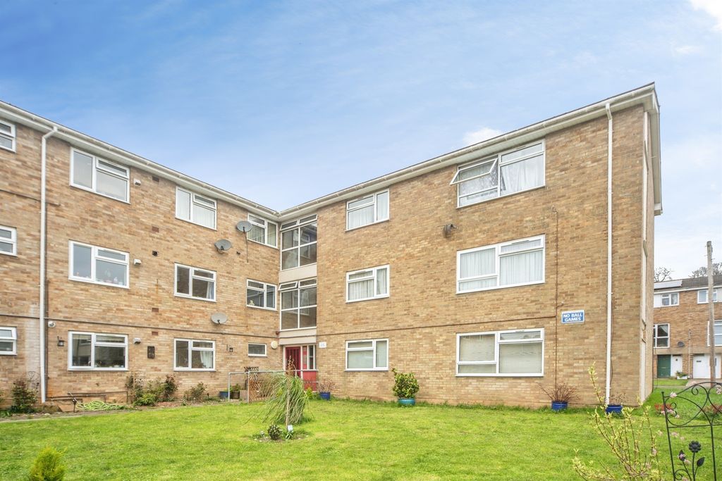 Property photo 1 of 15