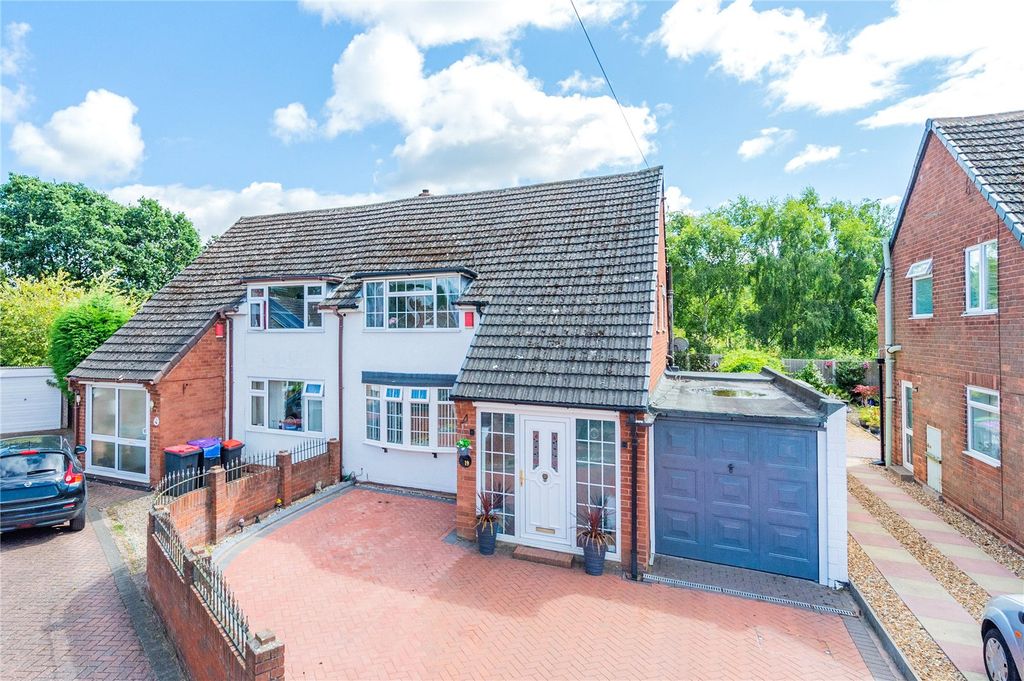 Property photo 1 of 34 Picture No. 35