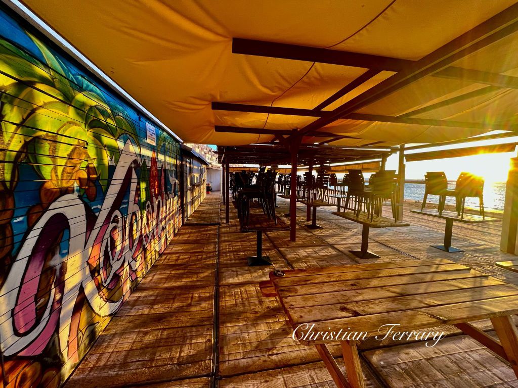 Property photo 2 of 4 Terrace